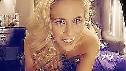 Hawt milf gets fucked in a creampie