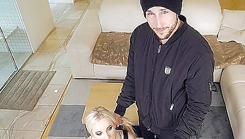 Smoking-h swingerv hungover