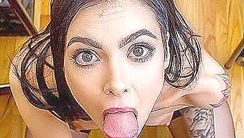 Shake fuck and facial cumshot for a girl