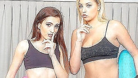 Smoking hot slut is ready to get