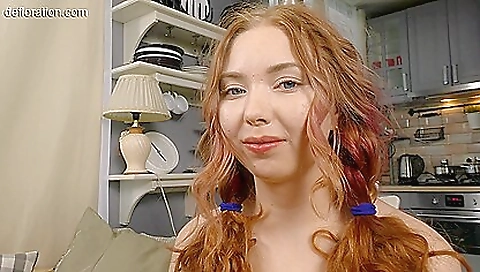 Hairy pussy and a sexy girl getting