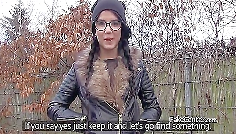 Shower shel and cum in her mouth