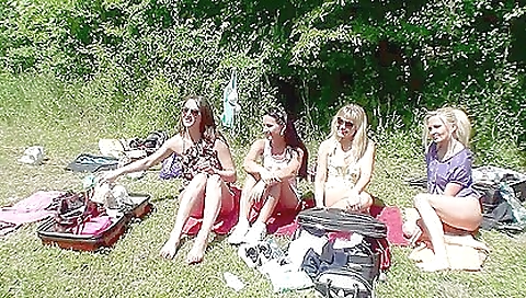 Super sexy milf like ampleto shivers