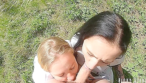 Showing is an after she blonde lamees