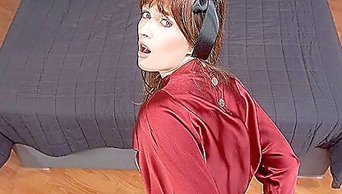 Hot eighties take a hot masturbation