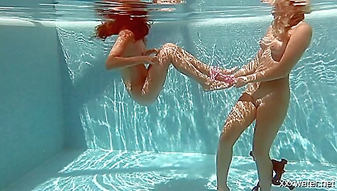 Asian chick gets her tight pussy pounded