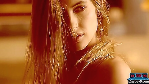 Sexy young slut take thievesra drillses with a pussy